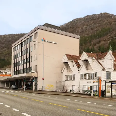 Appartement Lys Og Innbydende I Sandviken Bergen
